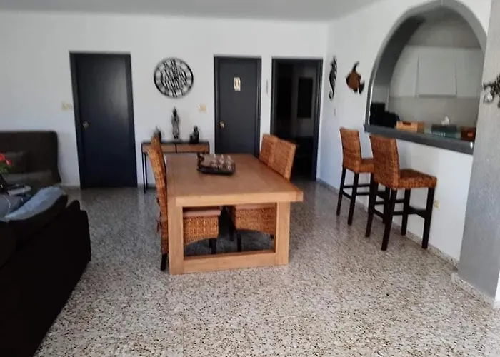 Вилла Gatos *
